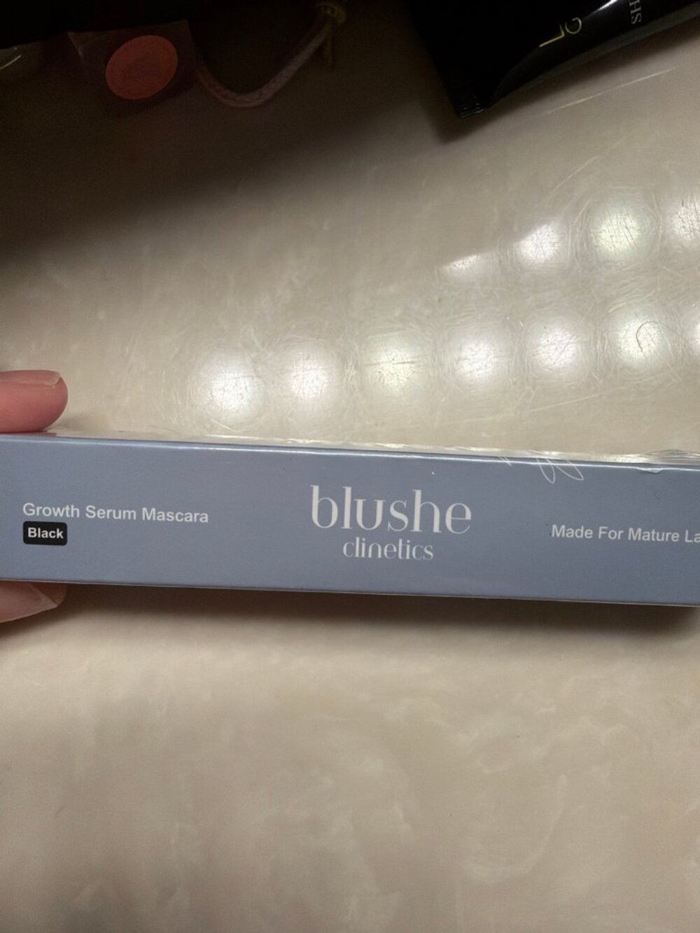blushe clinetics Growth Serum Mascara Black New